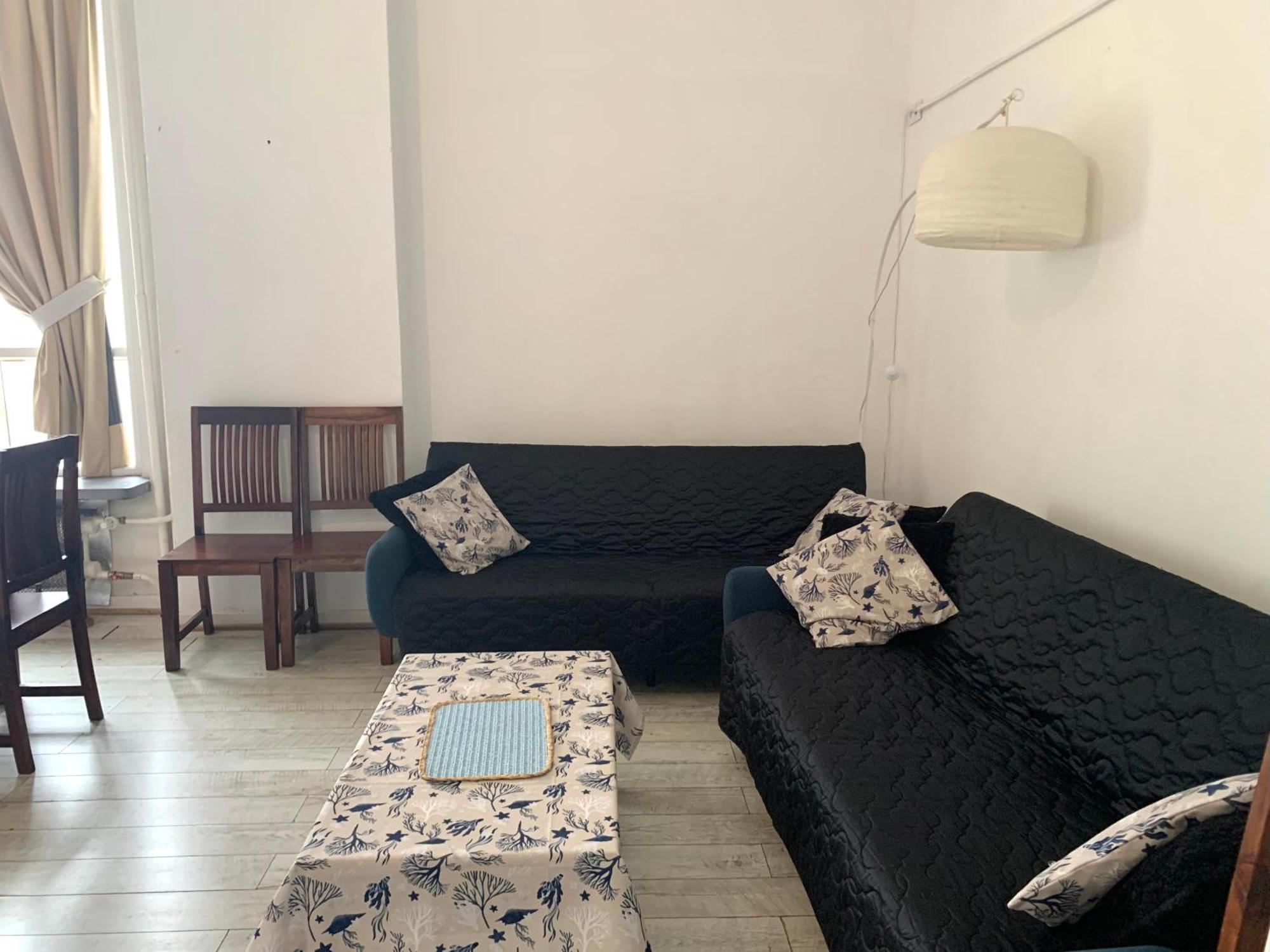 Апартаменти Amazing Art Loft / Centrum/ Free Parking